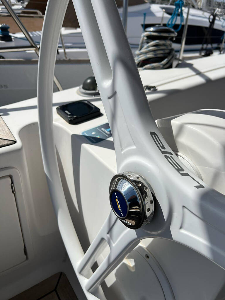 Sailing yacht Elan Impression 45 Heidi