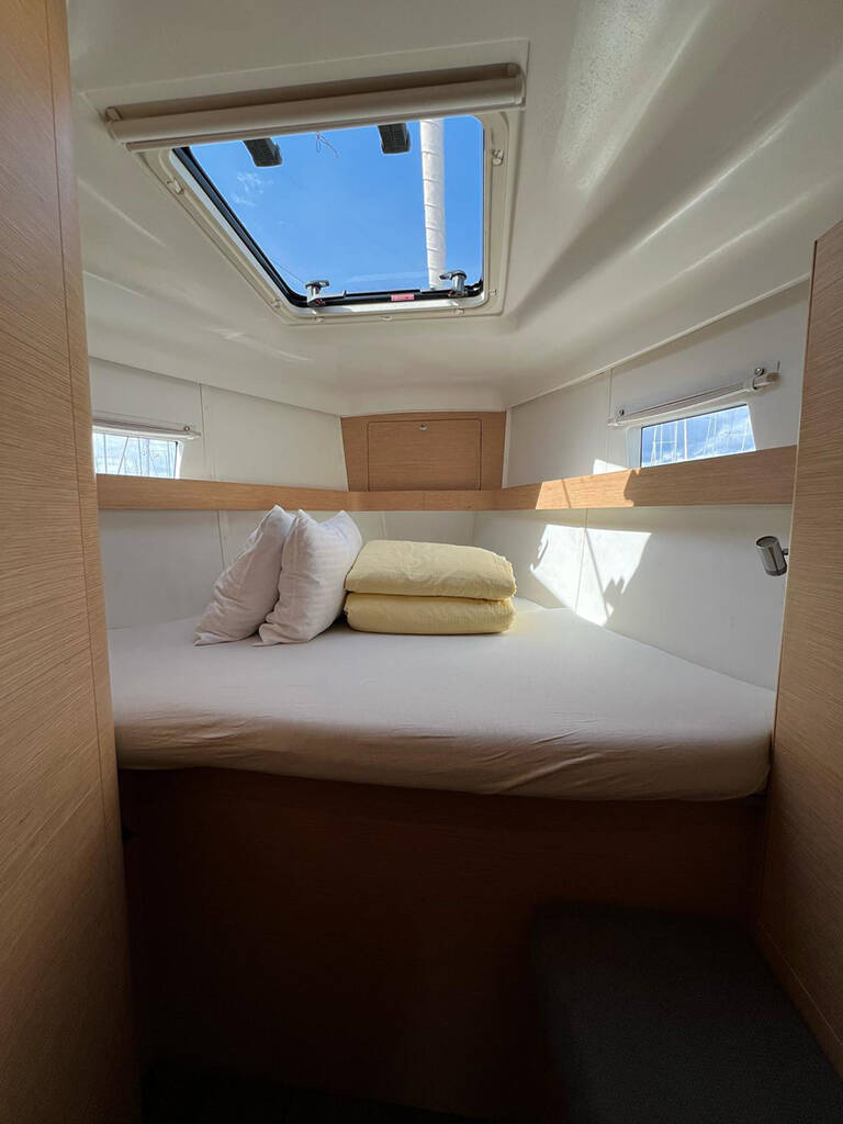 Sailing yacht Elan Impression 45 Heidi