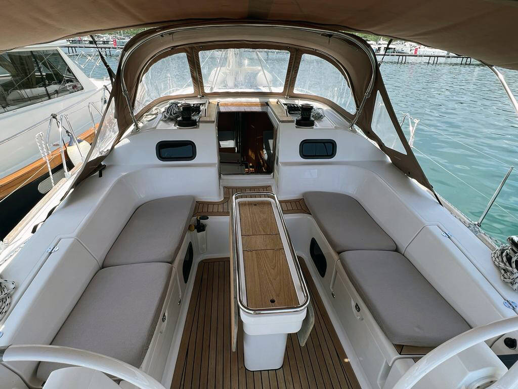 Sailing yacht Elan Impression 45 Kaminari