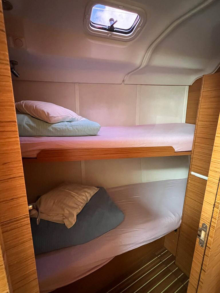 Sailing yacht Elan Impression 45 Kaminari
