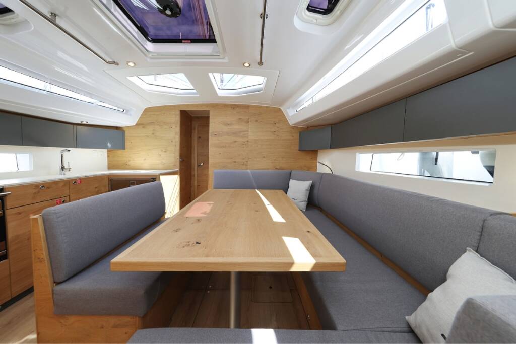 Sailing yacht Elan Impression 45 Furija