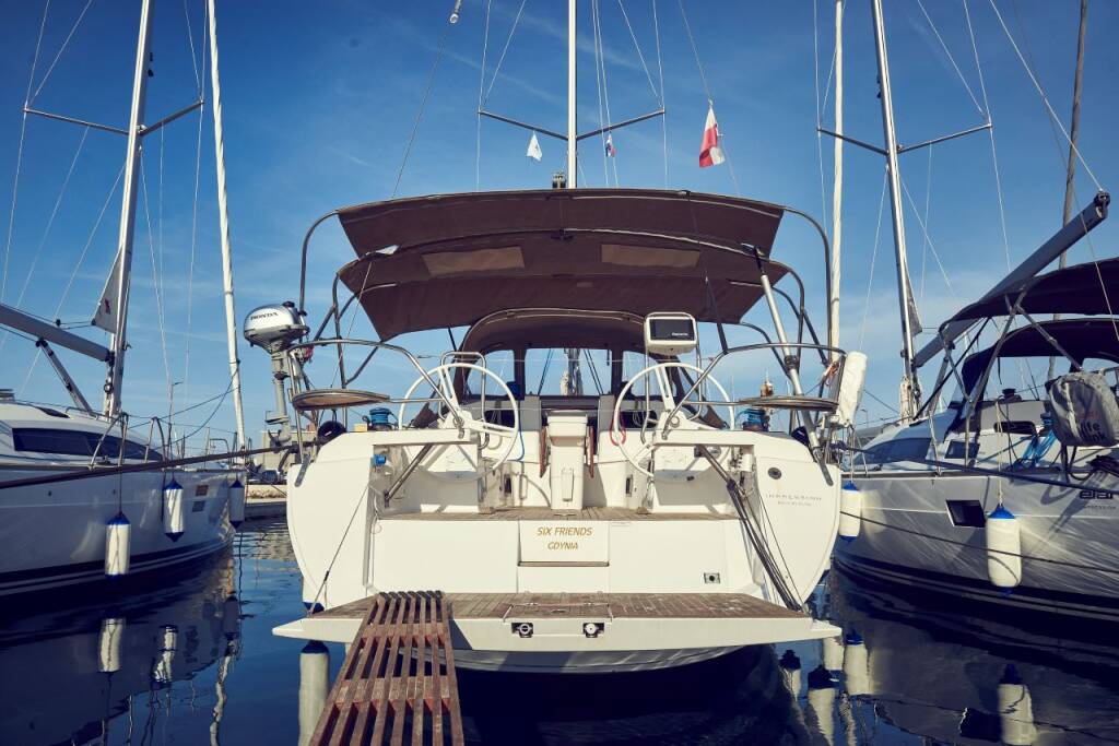 Segelyachten Elan Impression 45 Six Friends