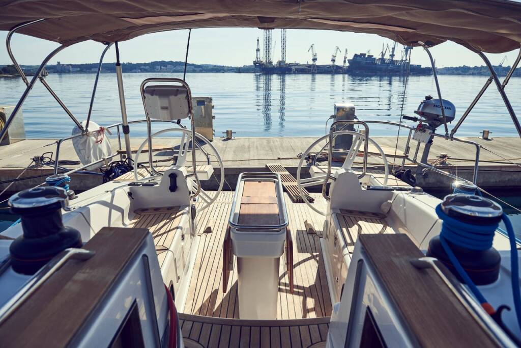Segelyachten Elan Impression 45 Six Friends