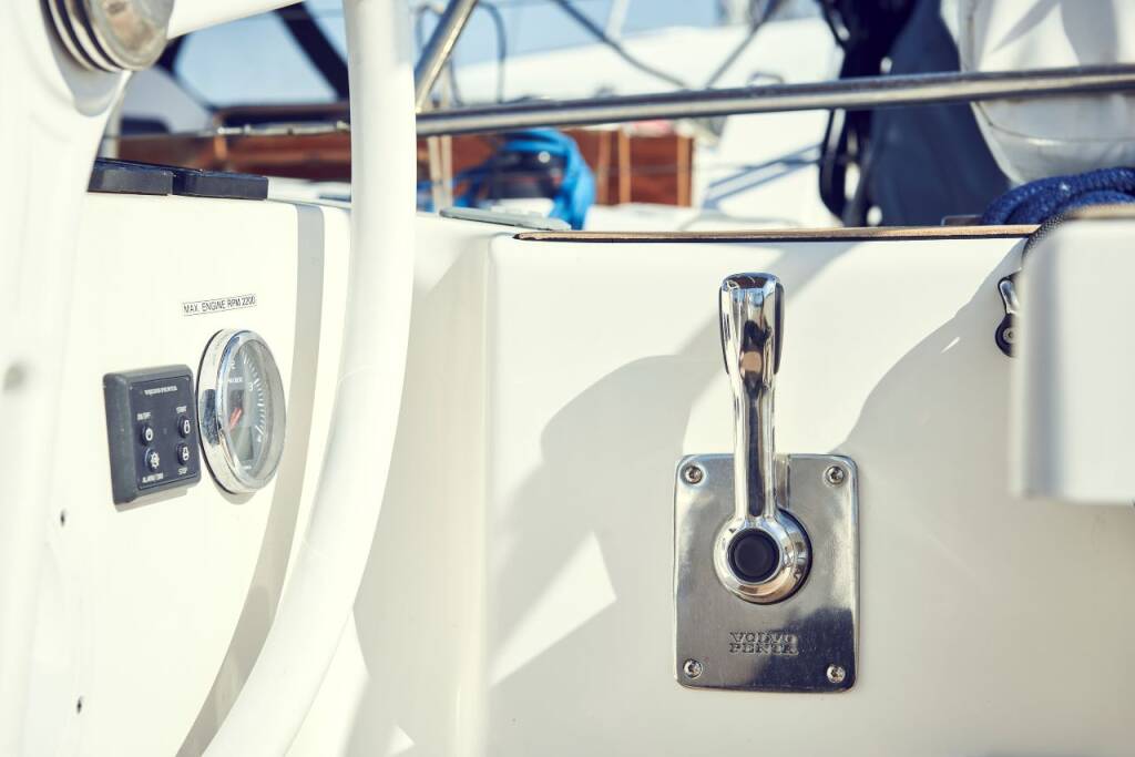 Segelyachten Elan Impression 45 Six Friends