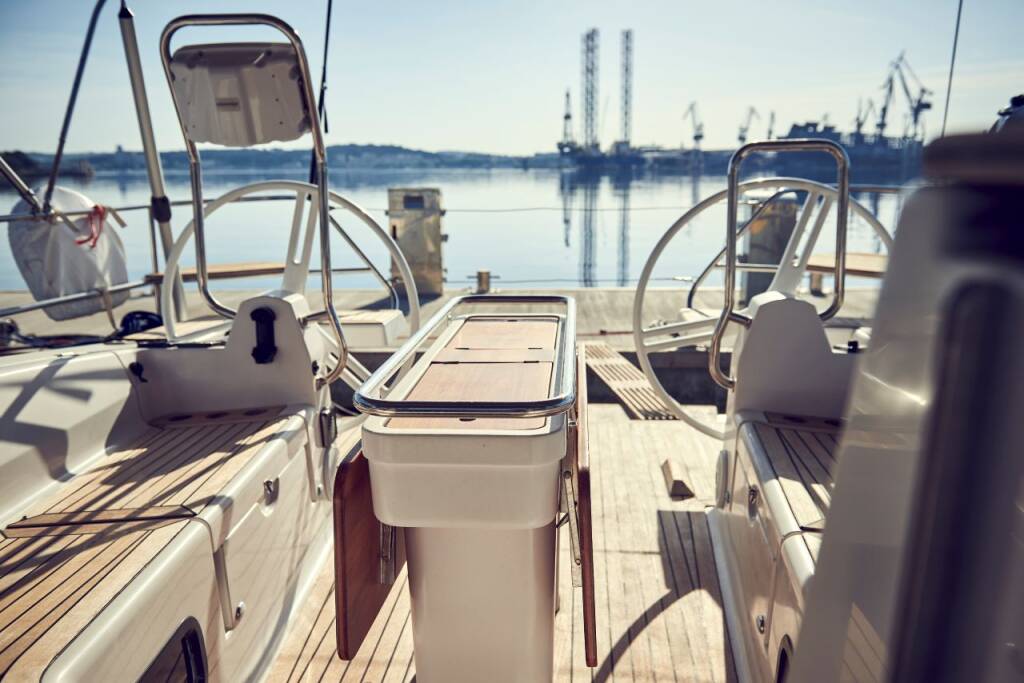 Segelyachten Elan Impression 45 Six Friends