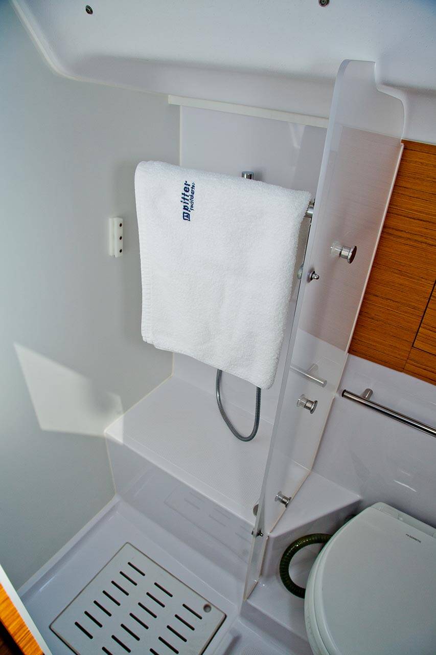Segelyachten Elan Impression 45 Sea Cure