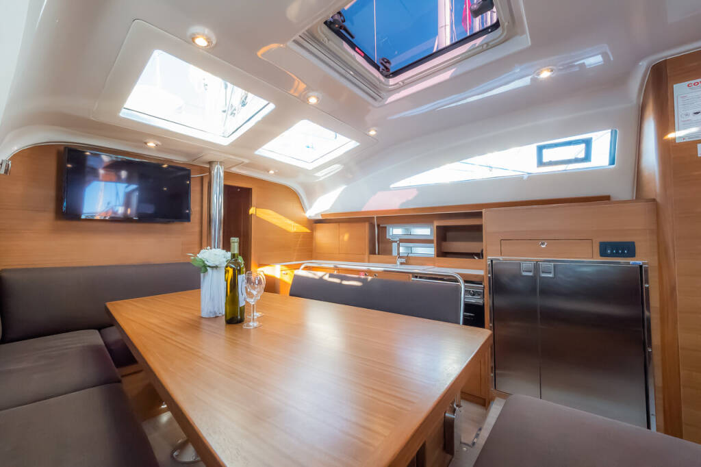 Segelyachten Elan Impression 45.1 Josephine