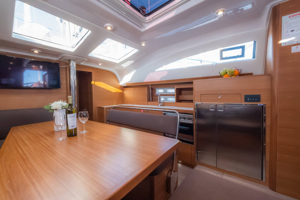 Segelyachten Elan Impression 45.1 Josephine