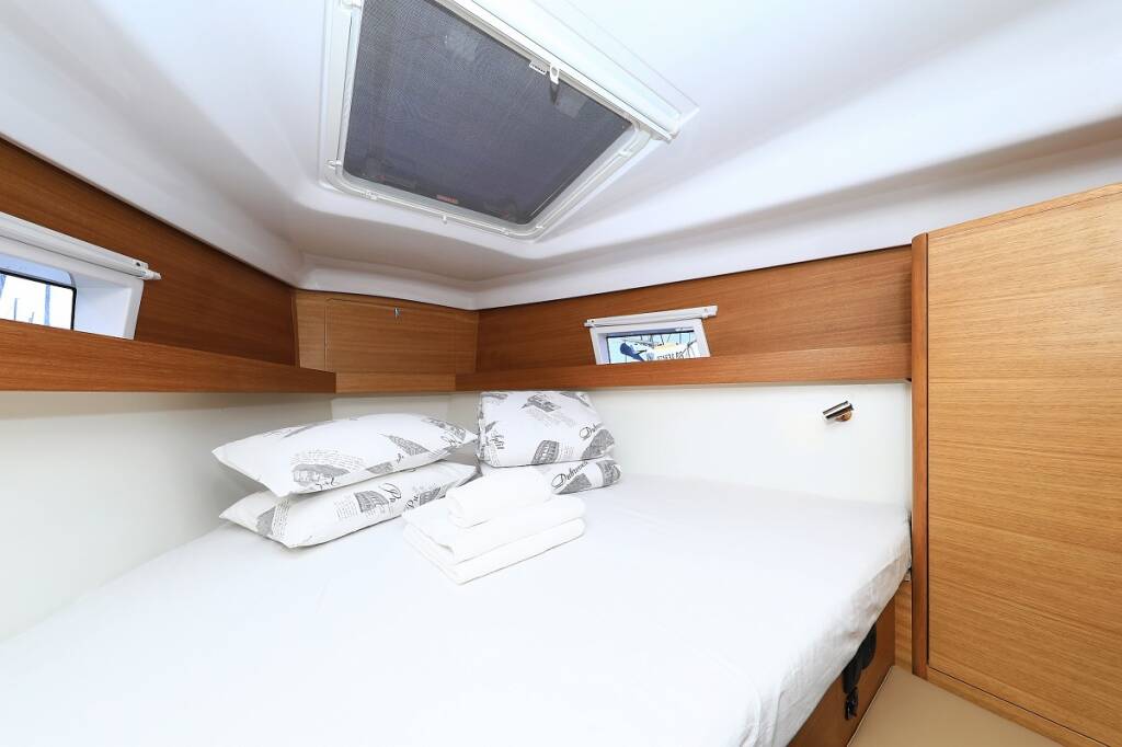Segelyachten Elan Impression 45.1 Urshy