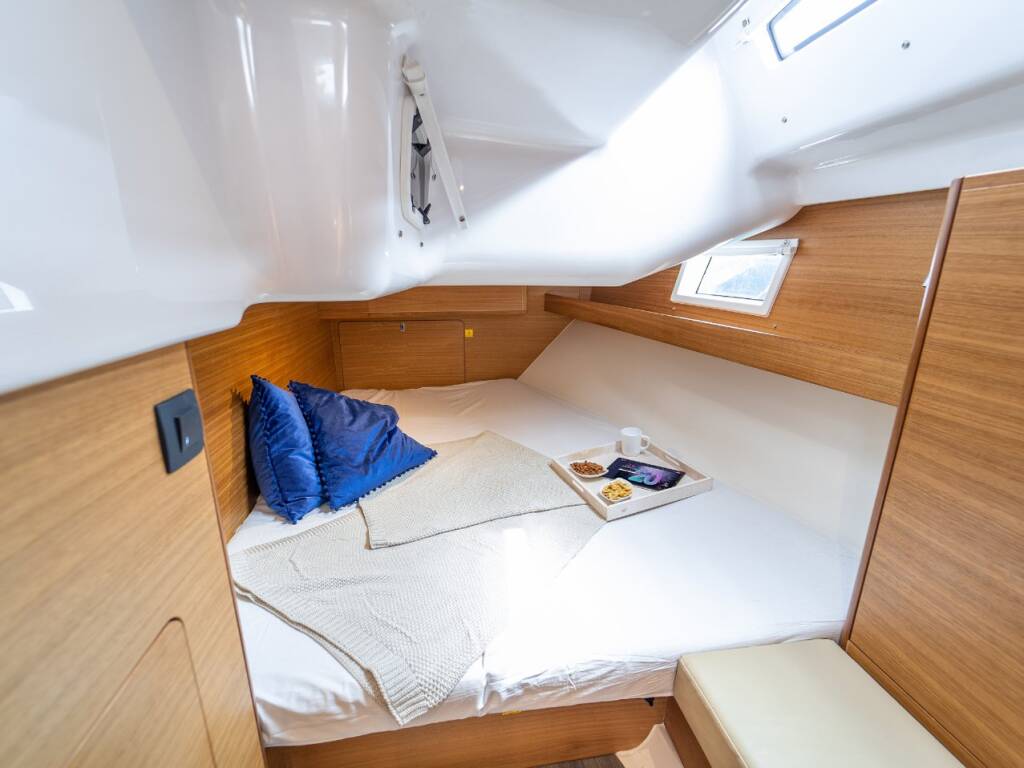 Sailing yacht Elan Impression 45.1 Ciao Ragazza