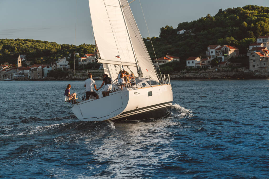 Segelyachten Elan Impression 45.1 Triton