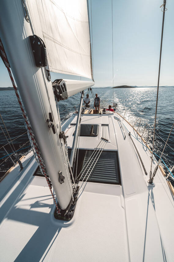 Segelyachten Elan Impression 45.1 Triton