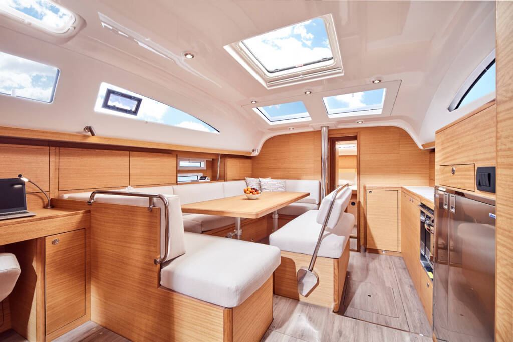 Segelyachten Elan Impression 45.1 Triton