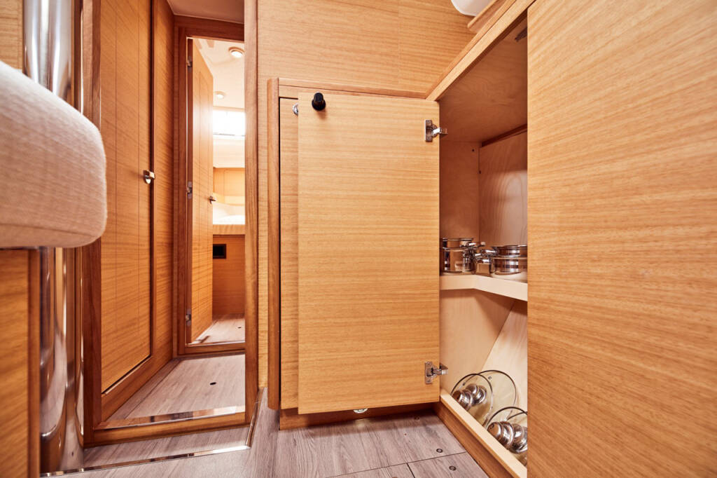 Segelyachten Elan Impression 45.1 Triton