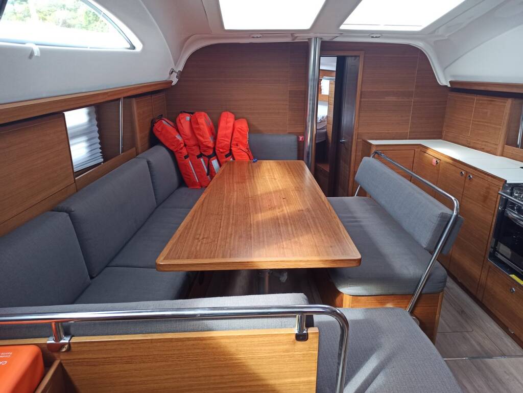 Segelyachten Elan Impression 45.1 AirTime 2