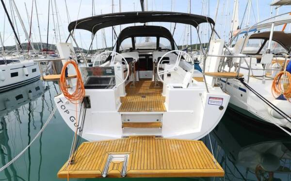 Elan Impression 45.1 Top Gun Marina Pirovac