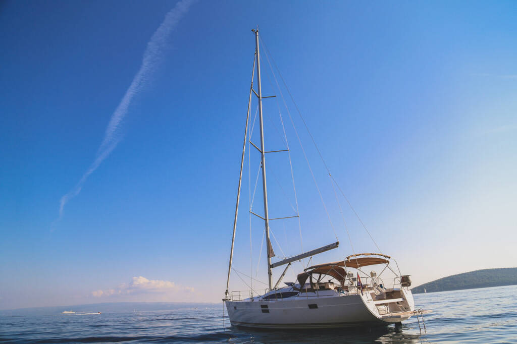 Sailing yacht Elan Impression 50 Lena