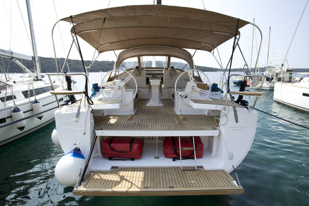 Sailing yacht Elan Impression 50 Vuschi
