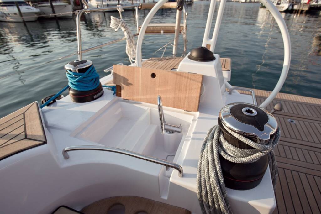 Sailing yacht Elan Impression 50 Bingo