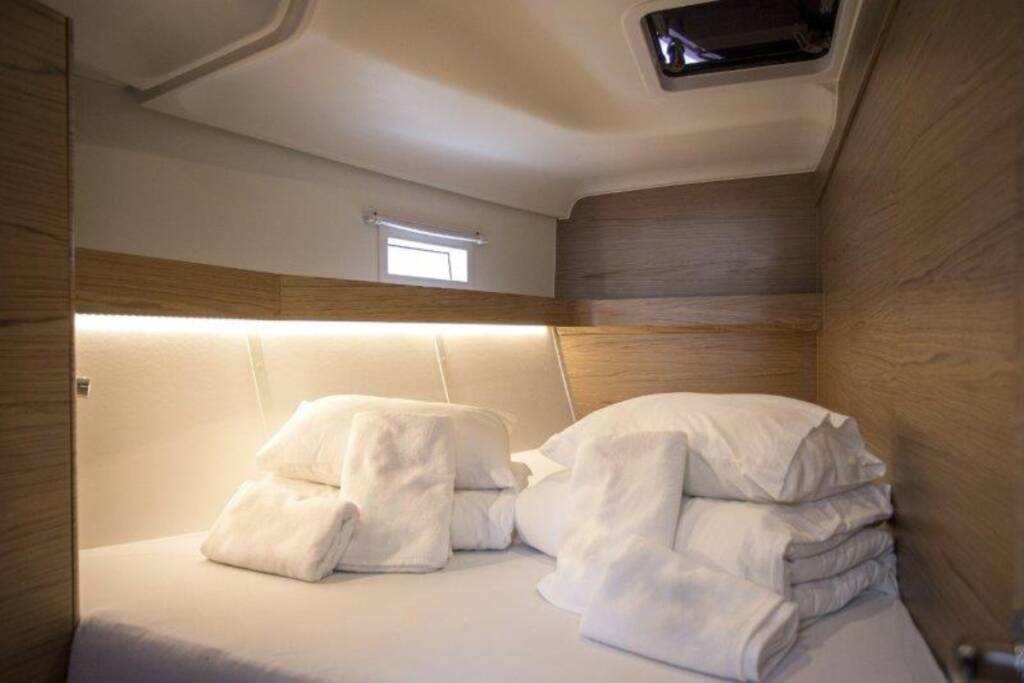 Sailing yacht Elan Impression 50 Bingo