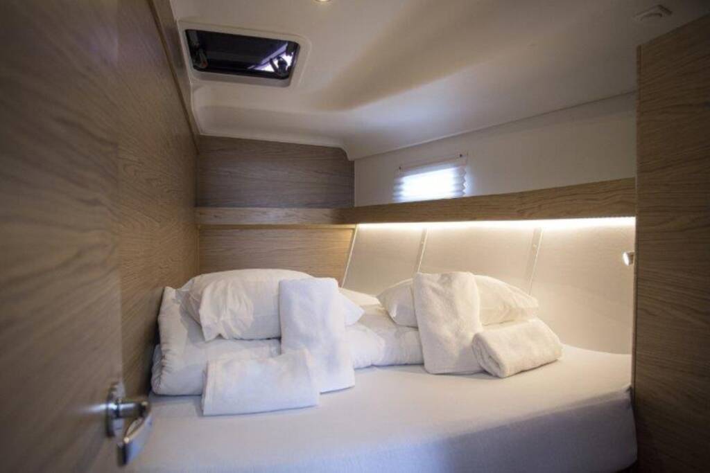 Sailing yacht Elan Impression 50 Bingo