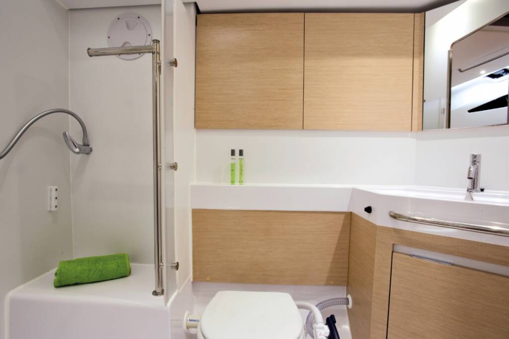 Sailing yacht Elan Impression 50 Bingo