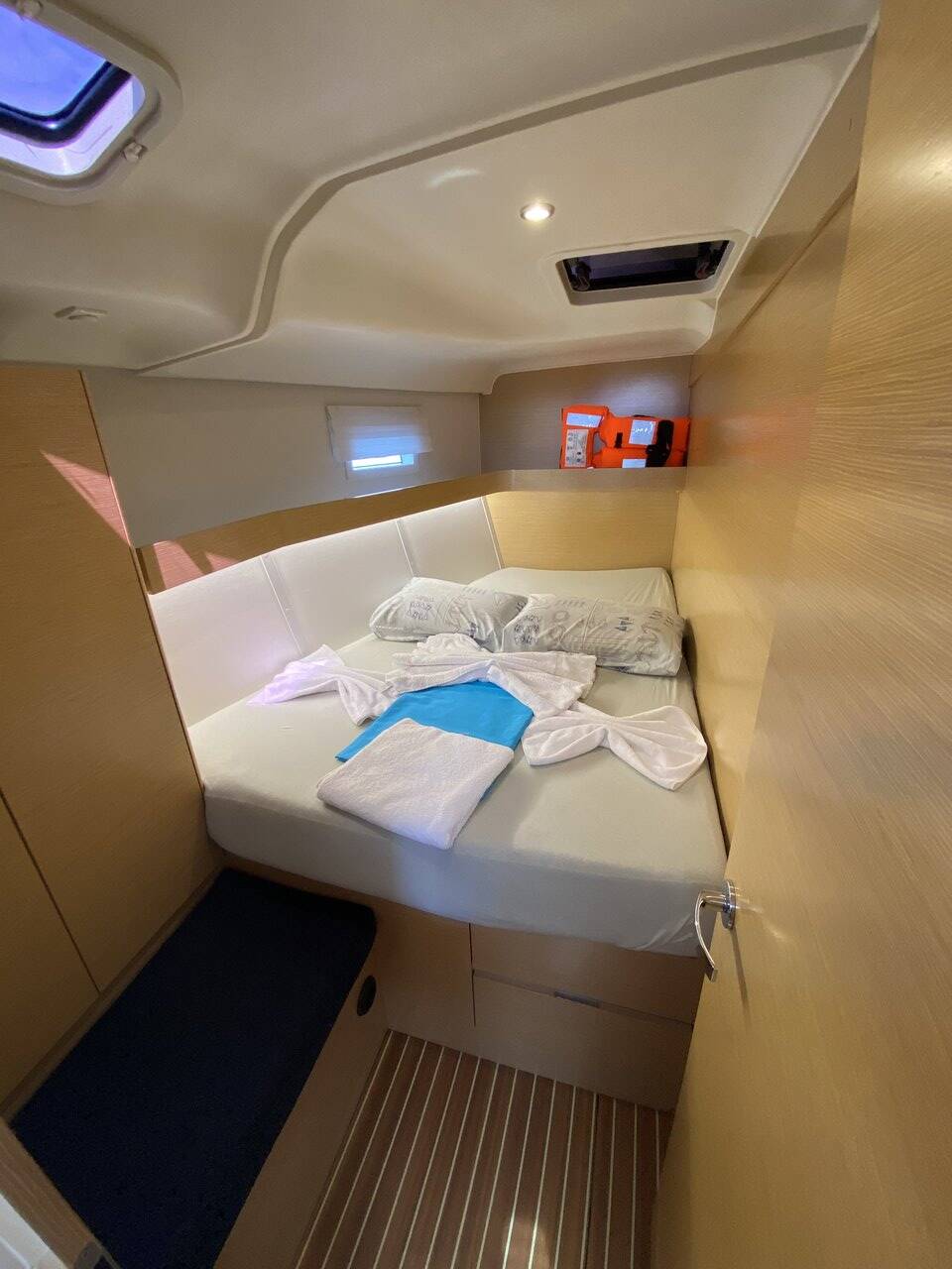 Sailing yacht Elan Impression 50 Epoch