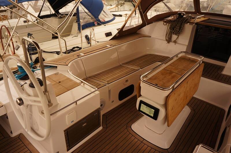 Sailing yacht Elan Impression 50 Dimitra
