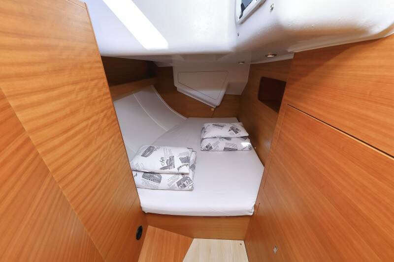 Segelyachten Elan Impression 50.1 Athena