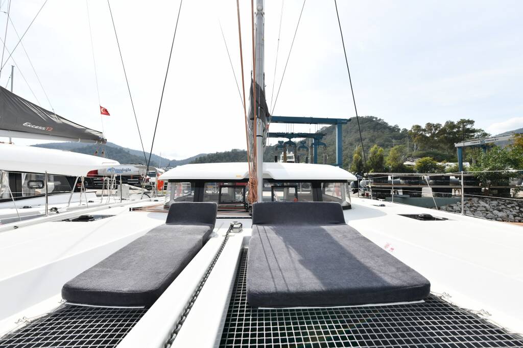 Katamaran Excess 11 Patara