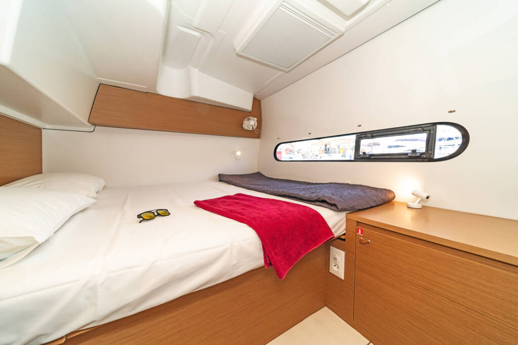 Catamaran Excess 11 Aiolos