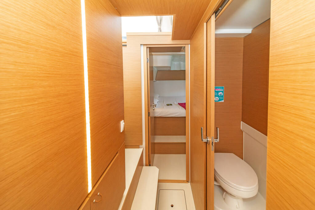 Catamaran Excess 11 Aiolos