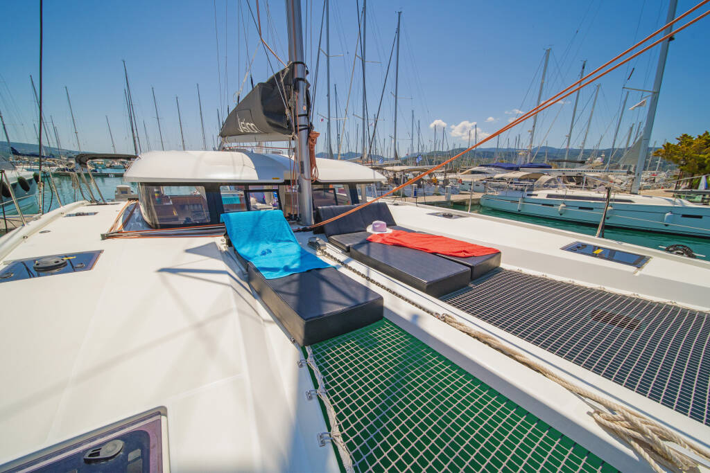 Catamaran Excess 11 Aiolos