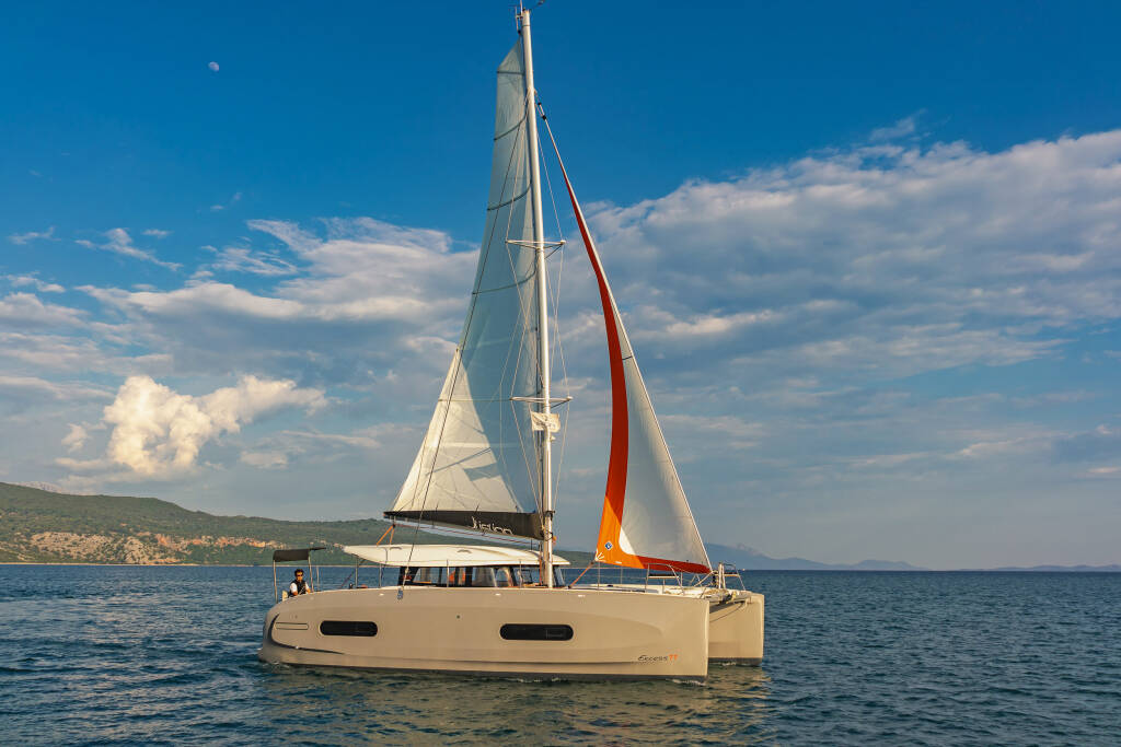 Catamaran Excess 11 Aiolos
