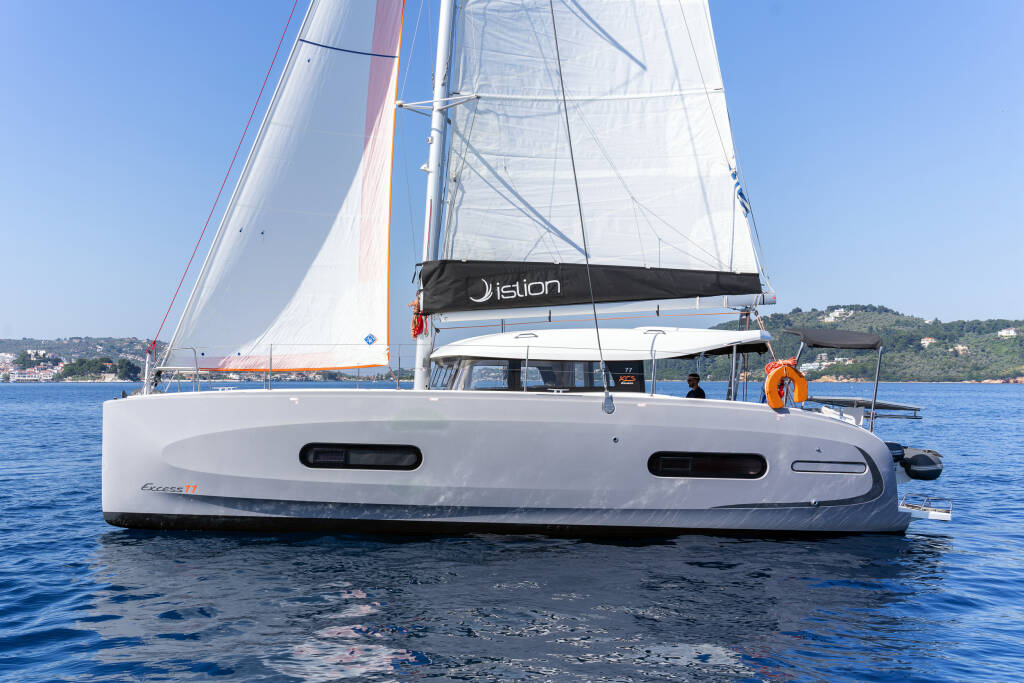 Katamaran Excess 11 Geva Mare X