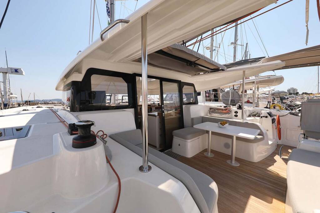Katamaran Excess 11 Octavia