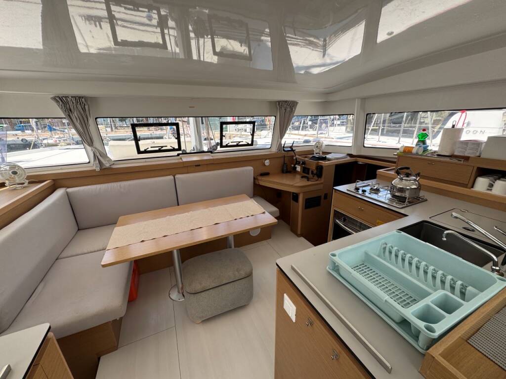 Catamaran Excess 11 Lady Ellen - 1747/2025