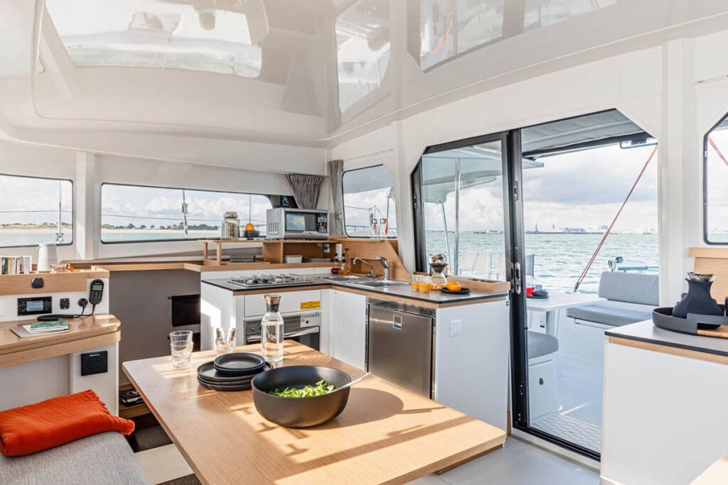 Catamaran Excess 11 Lady Ellen - 1809/2024