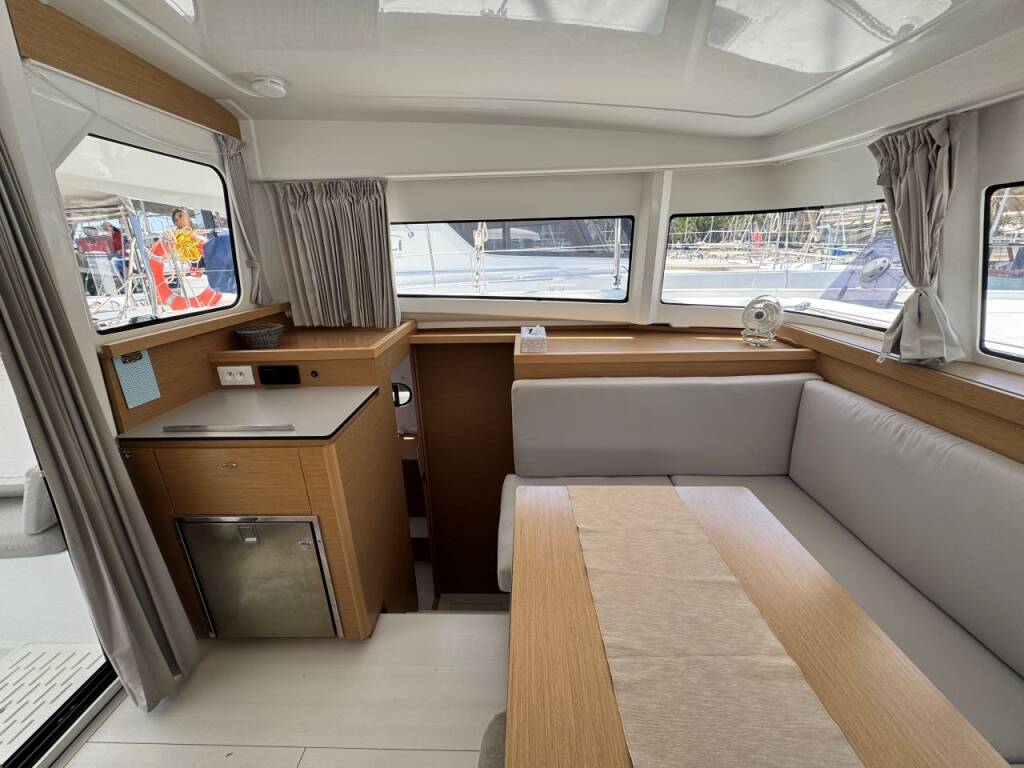 Catamaran Excess 11 Lady Ellen 