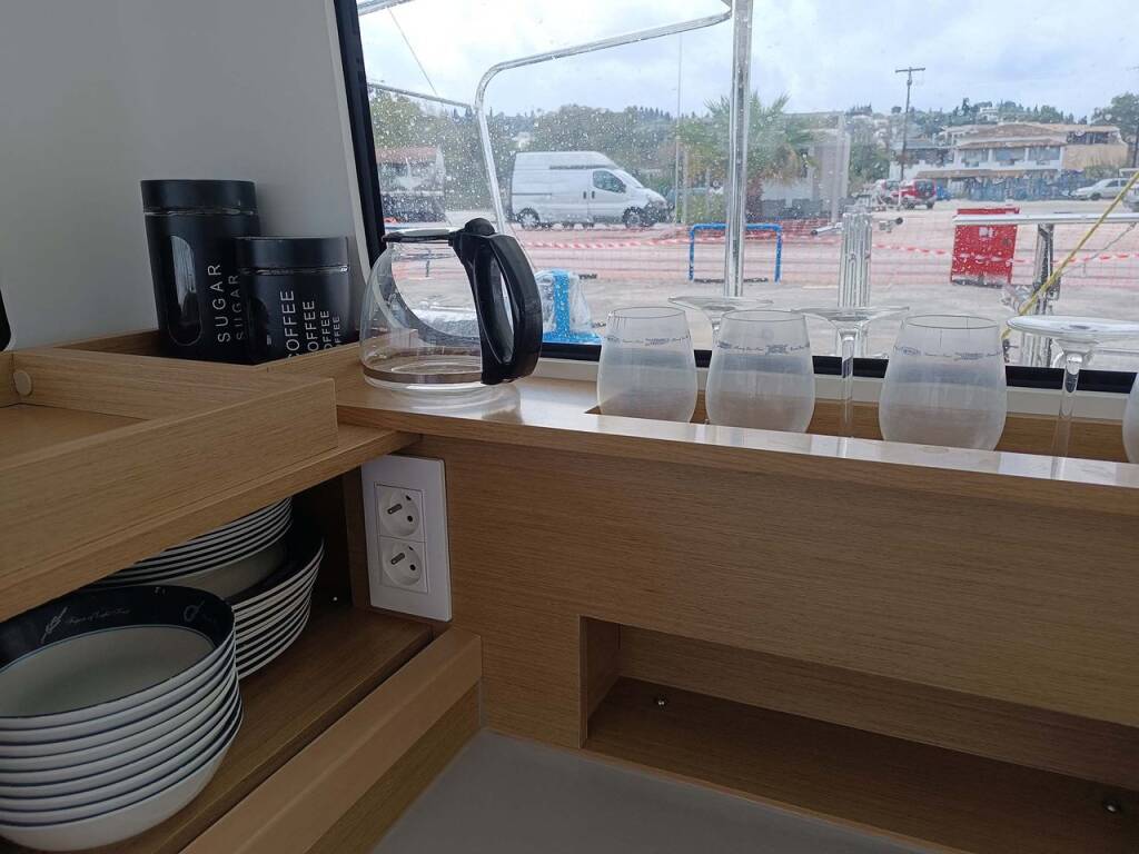 Katamaran Excess 11 Roxy