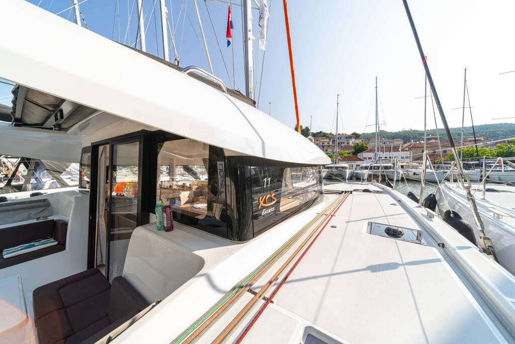 Katamaran Excess 11 First Glimpse