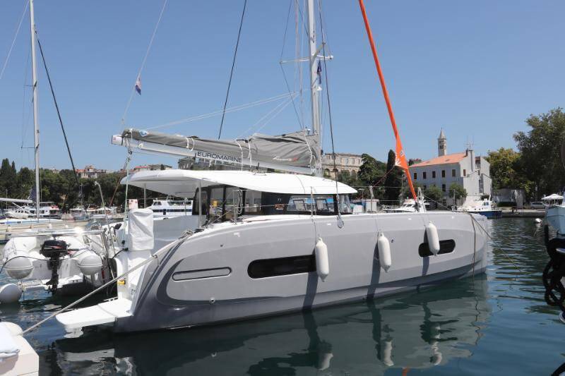 Catamaran Excess 11 Gold Kiss
