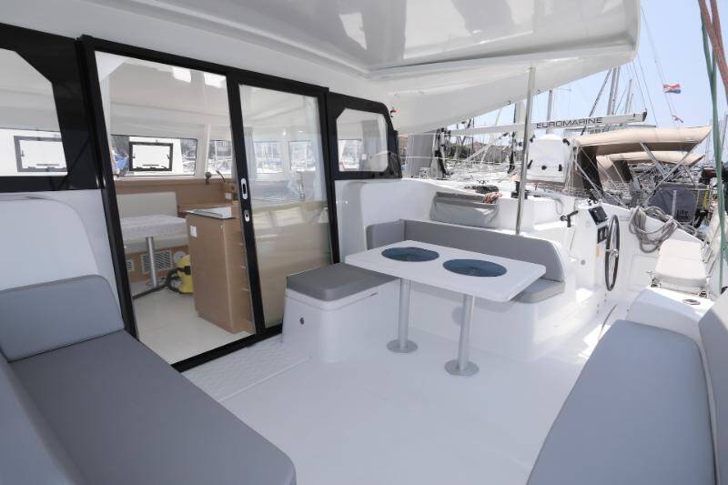 Catamaran Excess 11 Gold Kiss