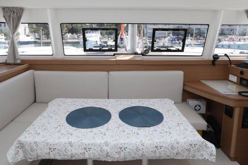 Catamaran Excess 11 Gold Kiss