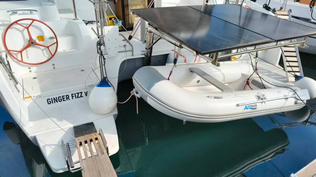 Catamaran Excess 11 Ginger Fizz V