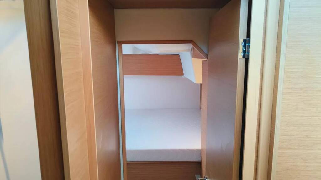 Catamaran Excess 11 Ginger Fizz V