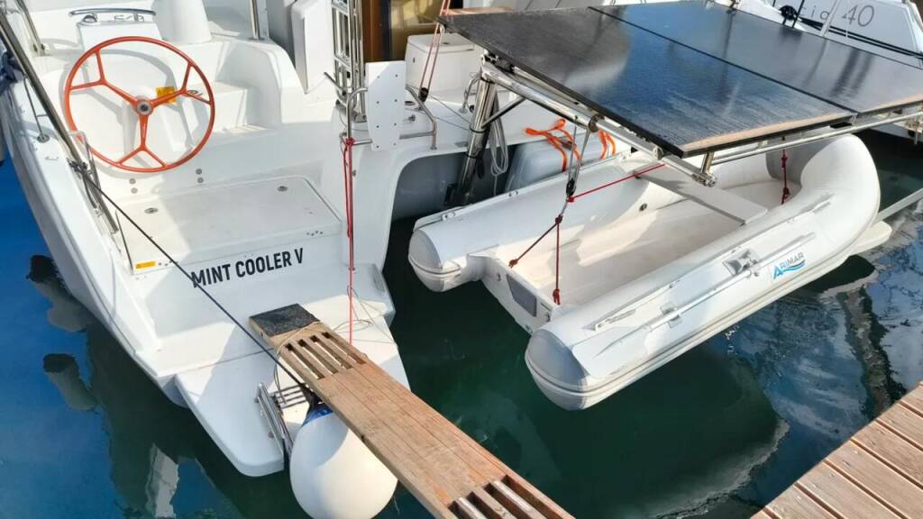 Catamaran Excess 11 Mint Cooler V