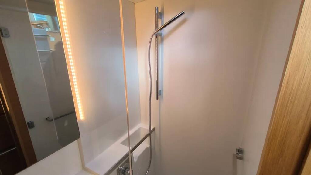 Catamaran Excess 11 Mint Cooler V