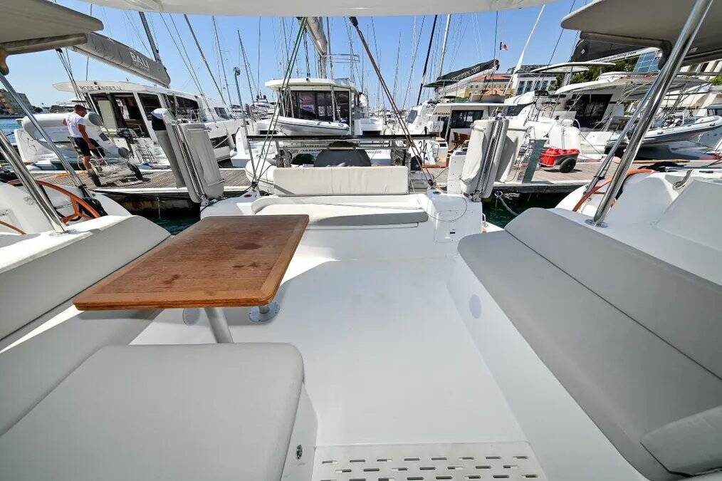 Katamaran Excess 11 Island Blue V