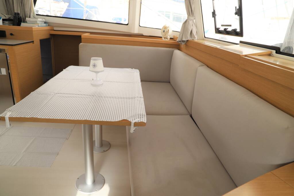 Katamaran Excess 11 Whispering Breeze